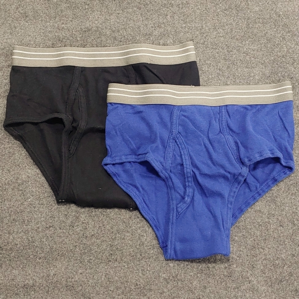 2-pack Basic Editions Classic Brief (NWOT)